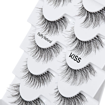 KISS So Natural falešné řasy, „Fluffy Natural“, 10 mm–12 mm, střední objem, 5 párů